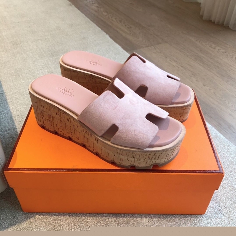 H**mes slippers